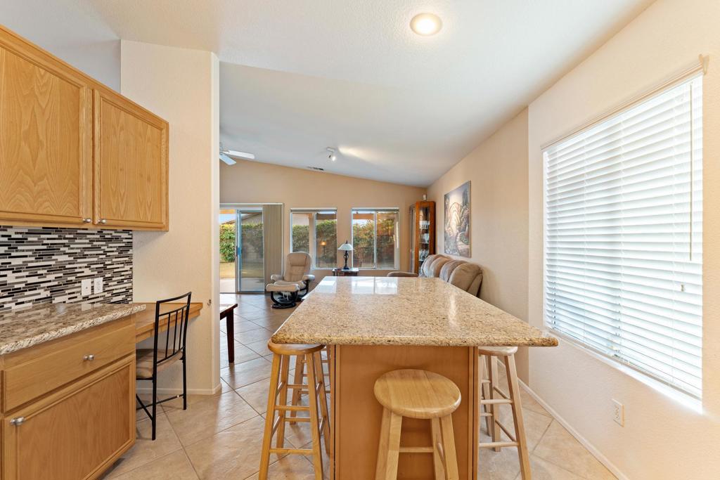 82537 Delano Drive Property Photo 7