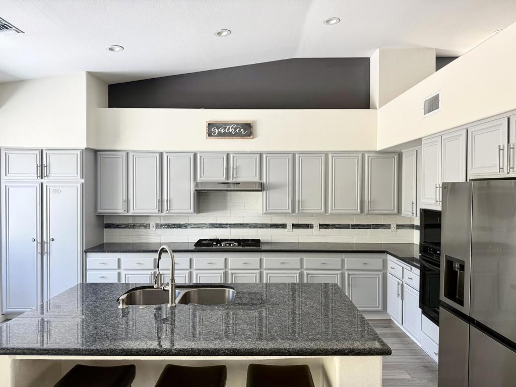 1062 E Via San Michael Road Property Photo 18