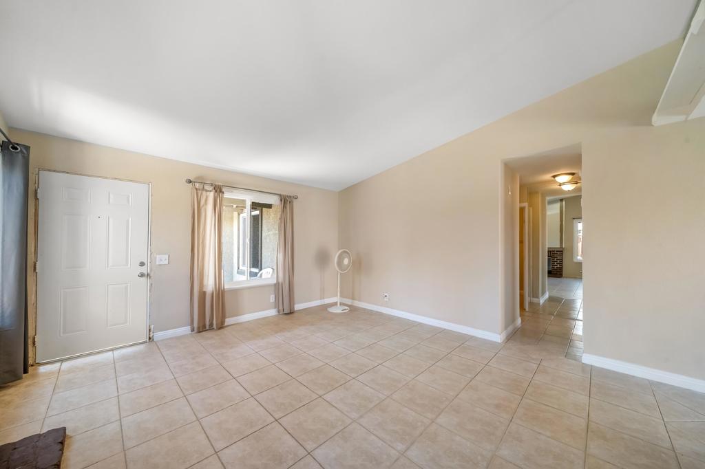 81402 Palmwood Drive Property Photo 3