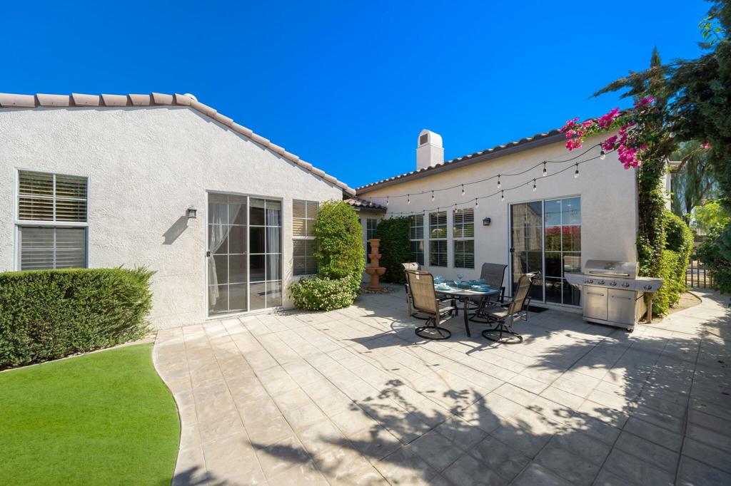 79700 Desert Willow Street Property Photo 14
