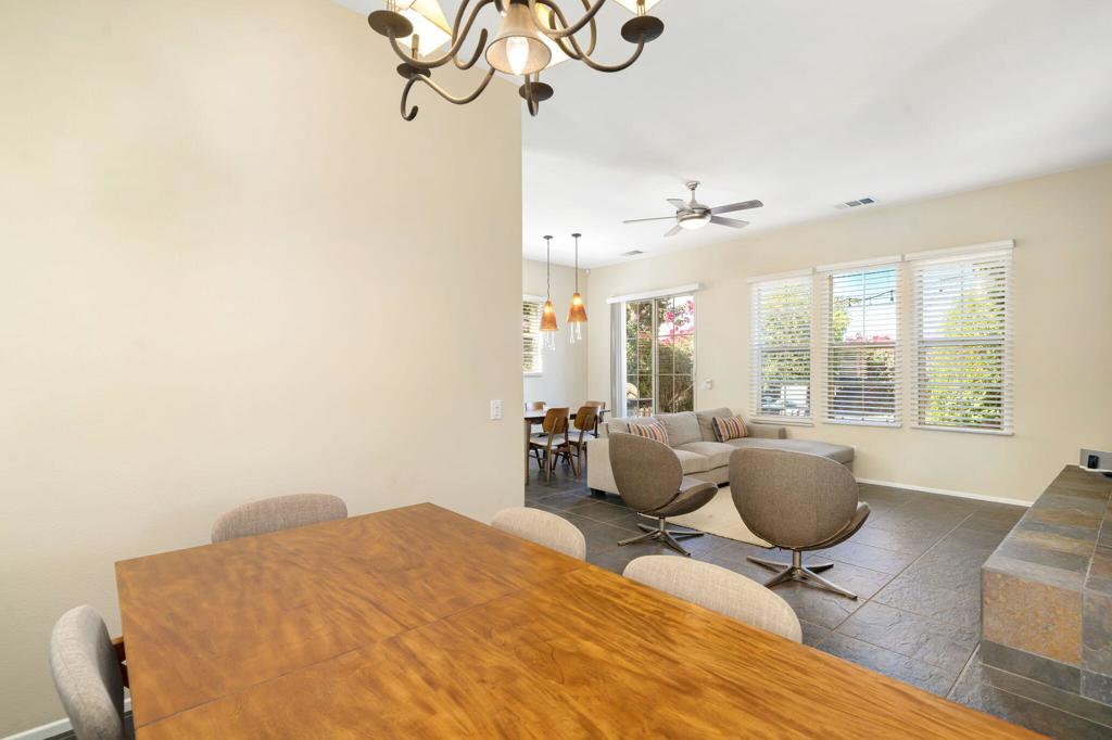 79700 Desert Willow Street Property Photo 20