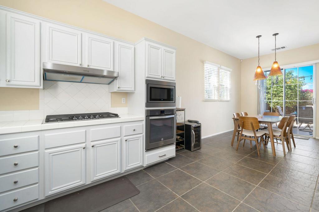 79700 Desert Willow Street Property Photo 29