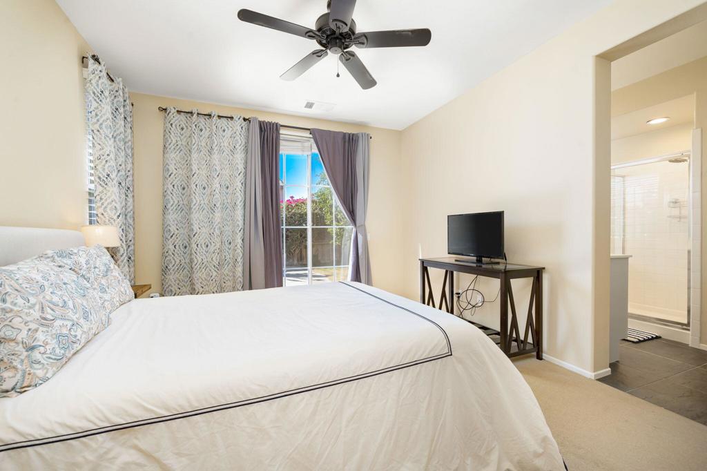79700 Desert Willow Street Property Photo 33