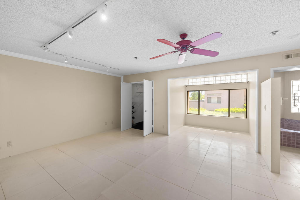 969 Village Square N Property Photo 30