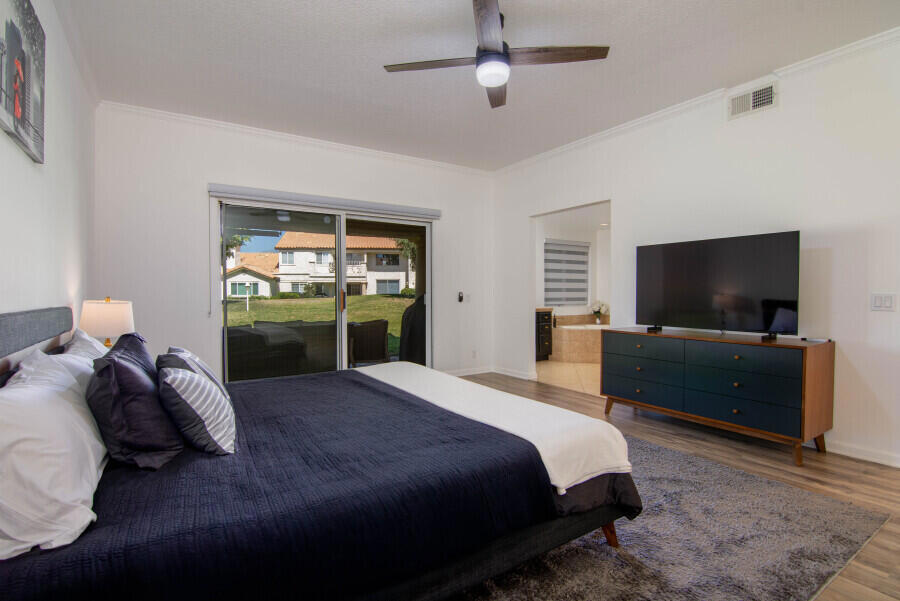 191 Desert Falls Drive E Property Photo 11