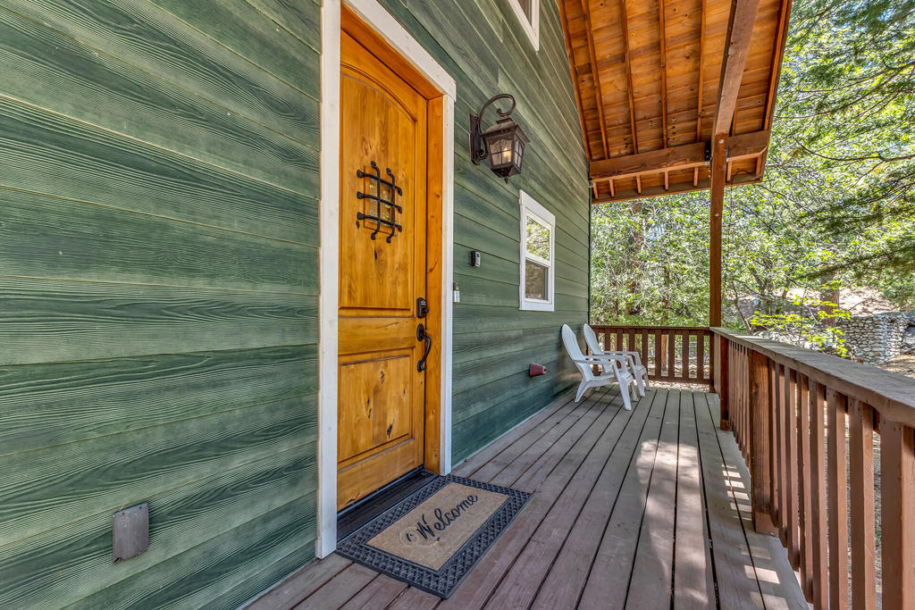 53590 Marian View Drive Property Photo 3