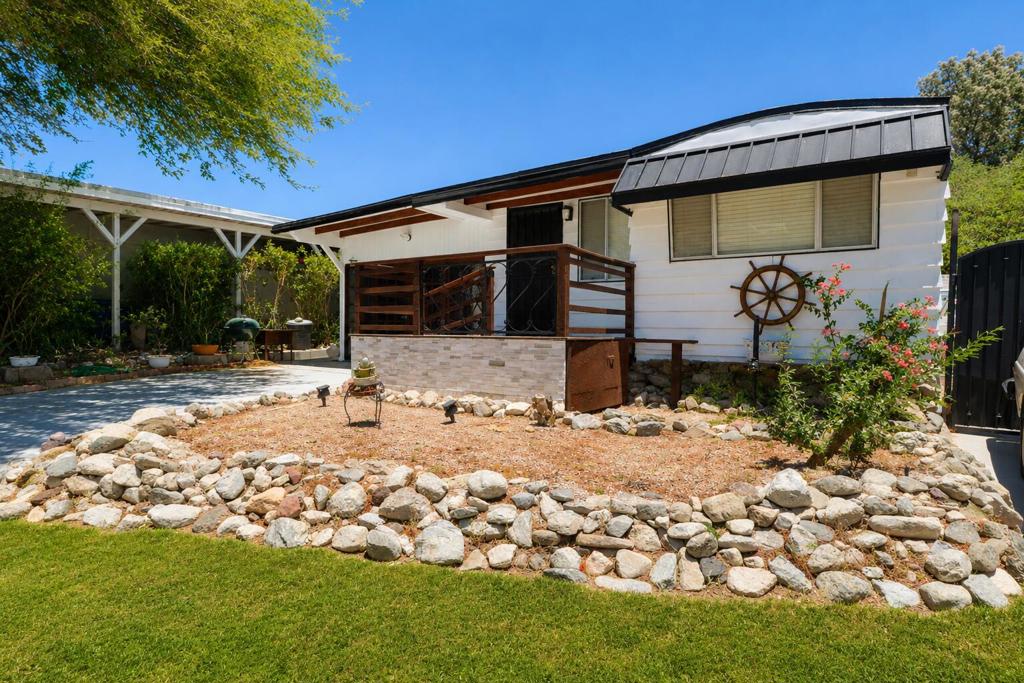 69360 Poolside Drive Property Photo 2