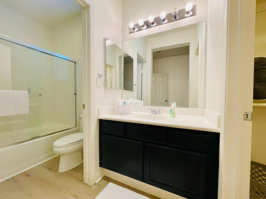 82098 Travolta Avenue Property Photo 26