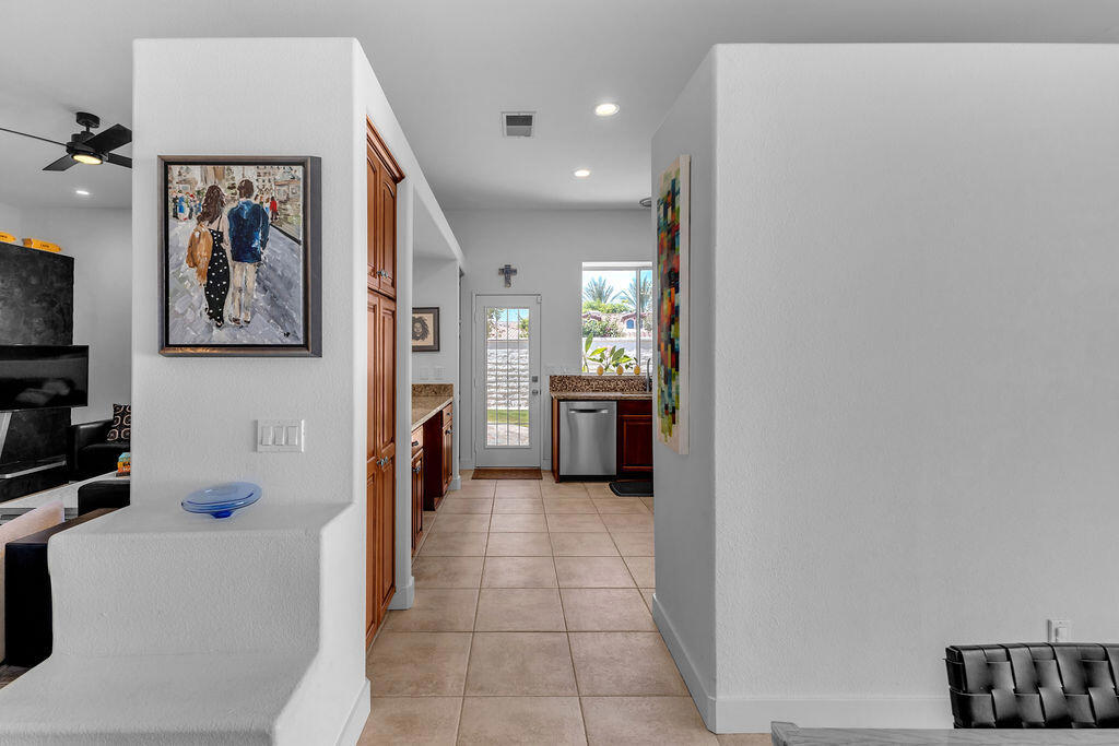 245 Strada Fortuna Property Photo 17