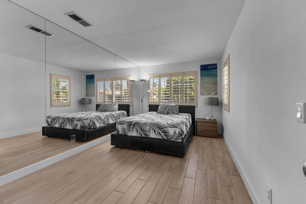 245 Strada Fortuna Property Photo 26