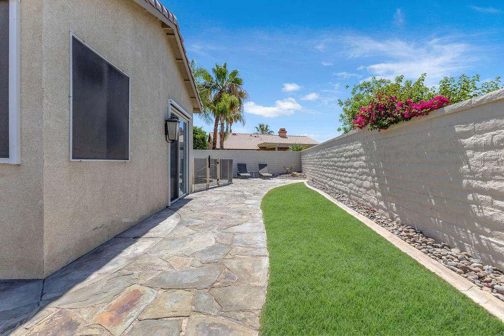 245 Strada Fortuna Property Photo 40