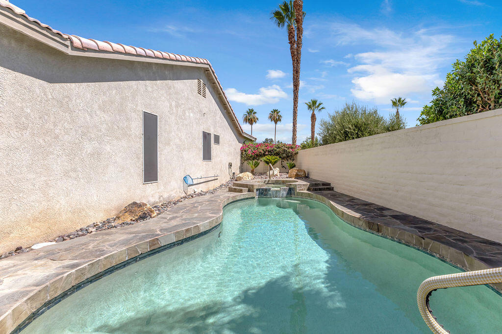 245 Strada Fortuna Property Photo 44