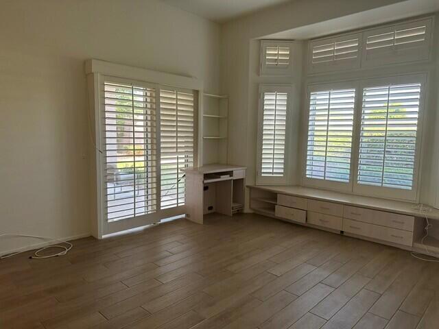 37624 Breeze Way Property Photo 11