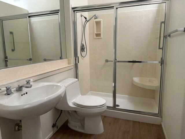 37624 Breeze Way Property Photo 12