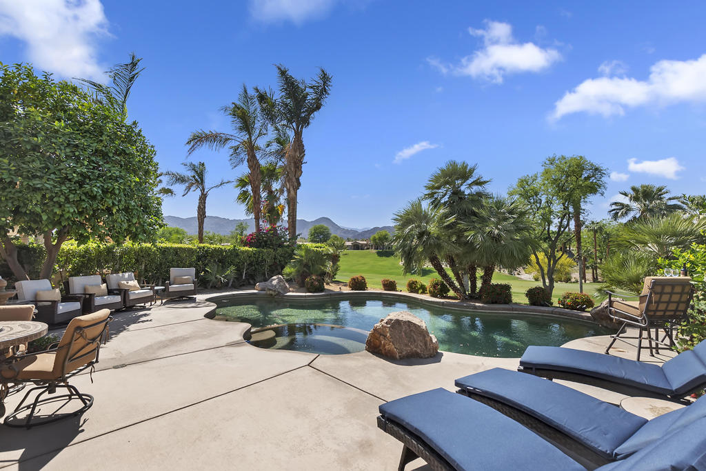 48245 Vista Calico Property Photo 45