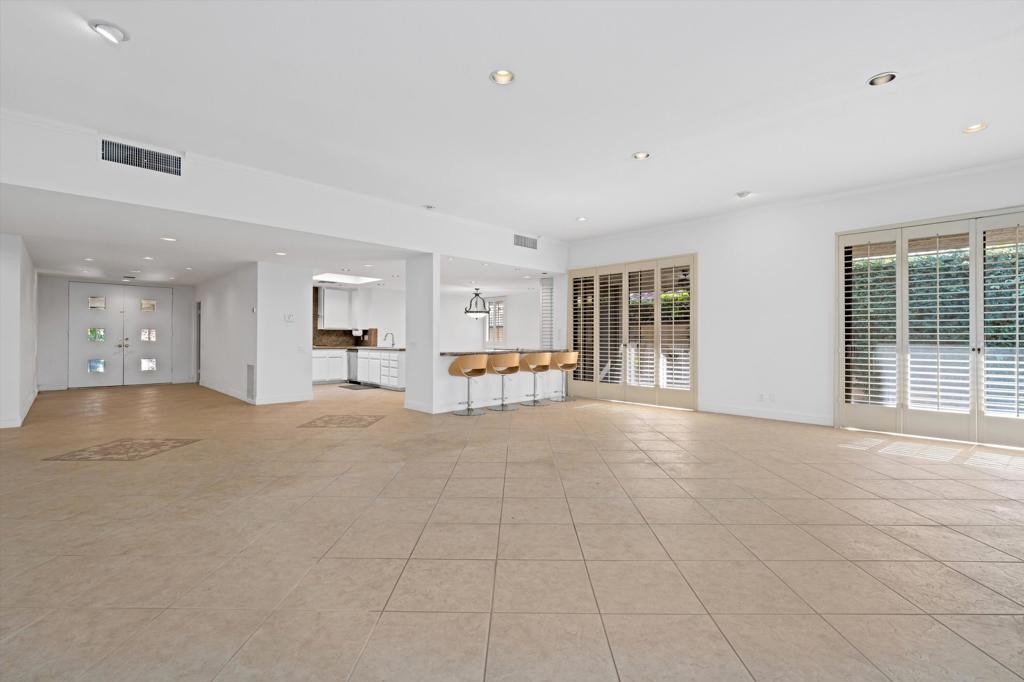 75 Colgate Drive Property Photo 10