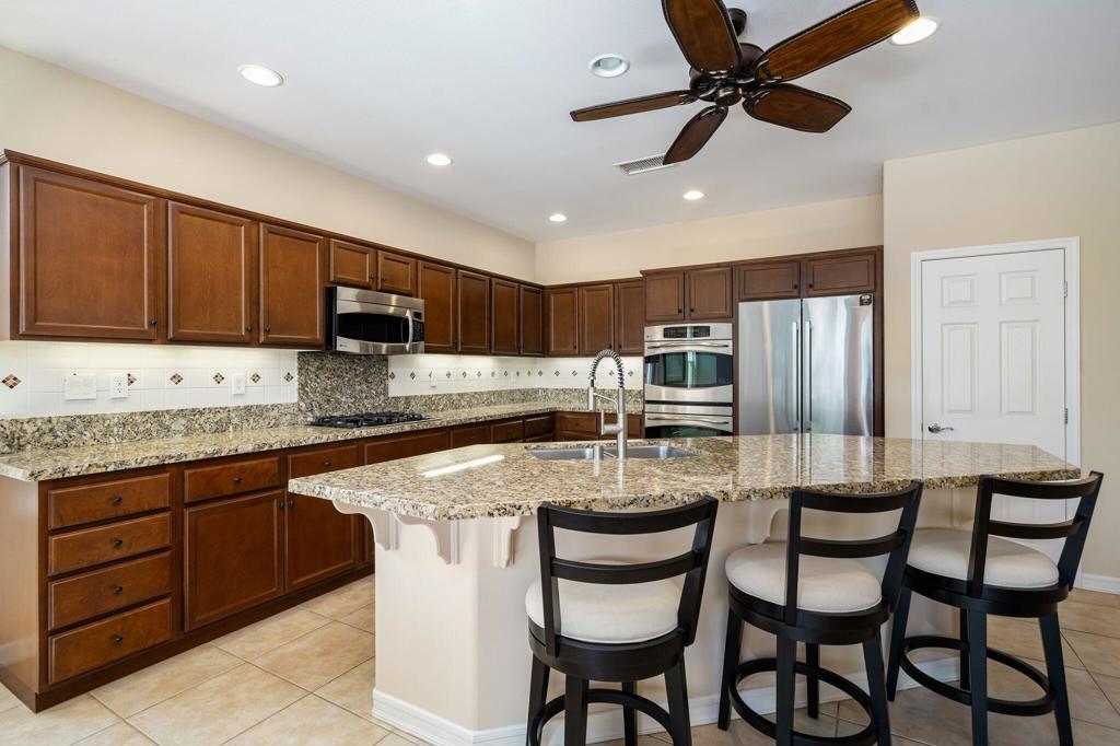 81430 Rustic Canyon Drive Property Photo 8