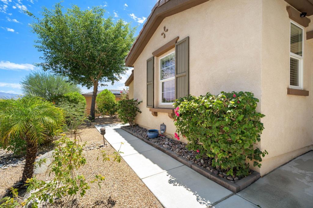 73695 Okeeffe Way Property Photo 5