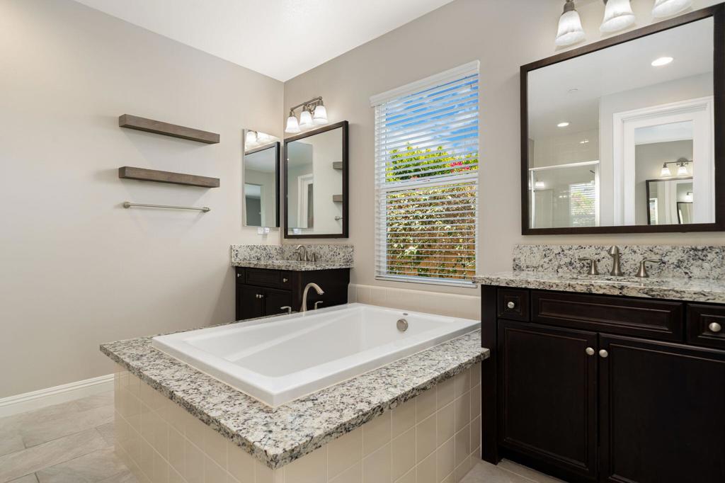 73695 Okeeffe Way Property Photo 42