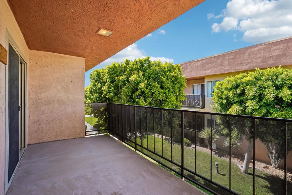 400 N Sunrise Way 228 Property Photo 30