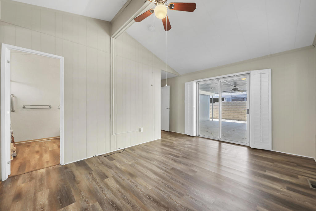 74647 Azurite Circle E Property Photo 18