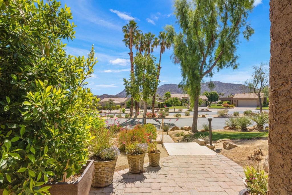 49069 Mariposa Drive Property Photo 37