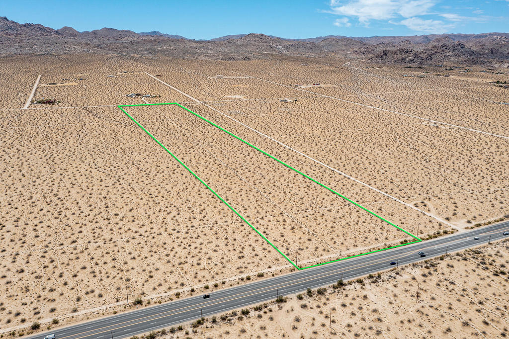 108 Twentynine Palms Highway Property Photo 23
