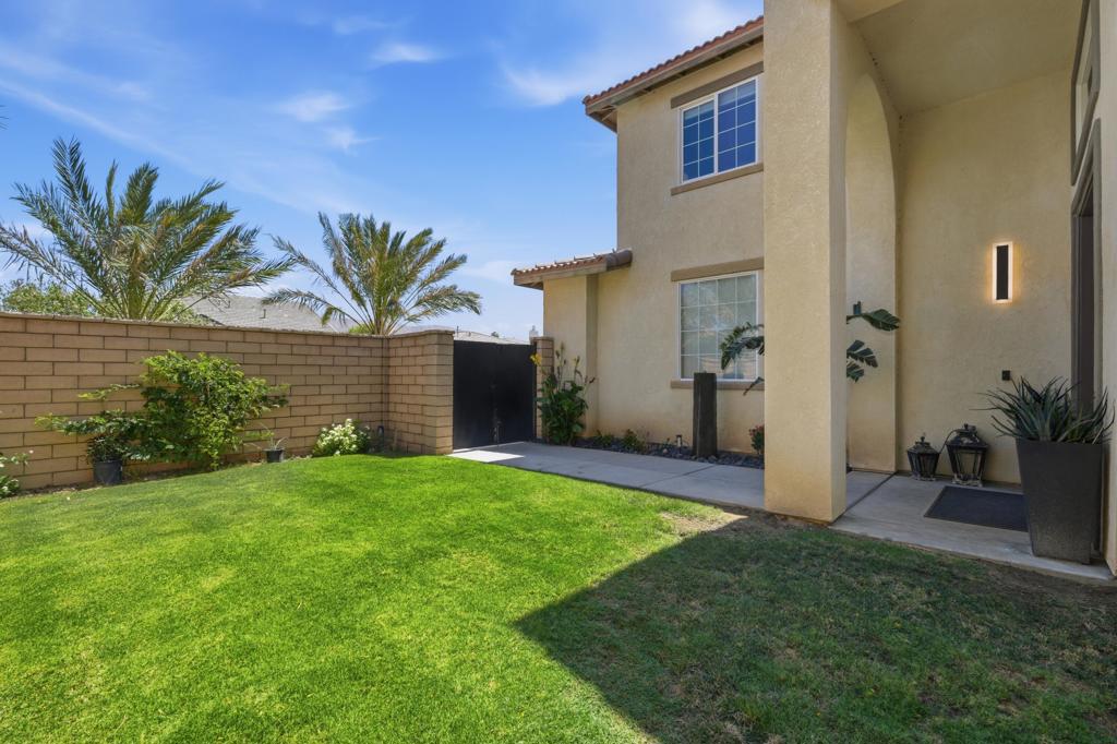 80051 Durwent Drive Property Photo 10