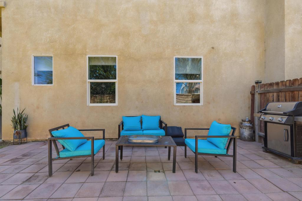 80051 Durwent Drive Property Photo 12