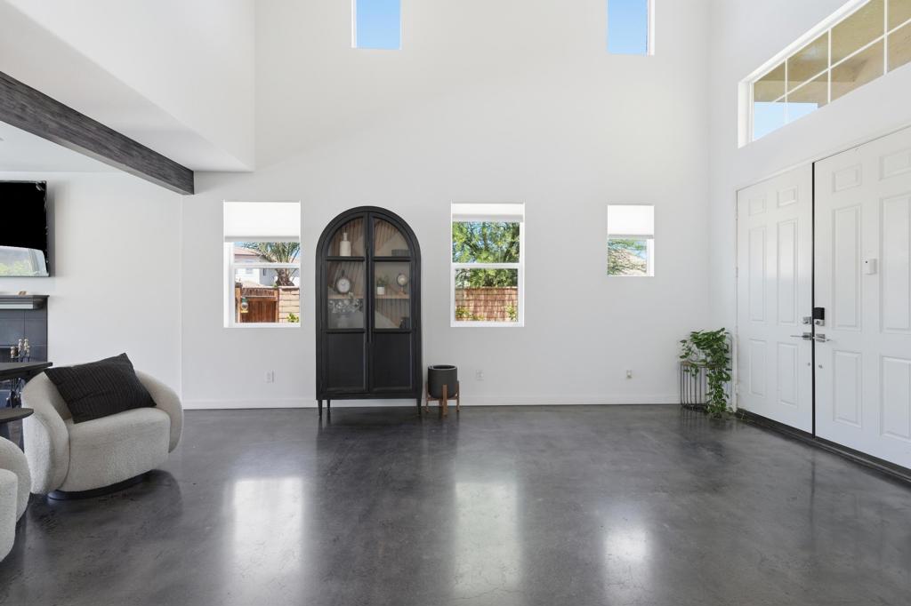 80051 Durwent Drive Property Photo 20