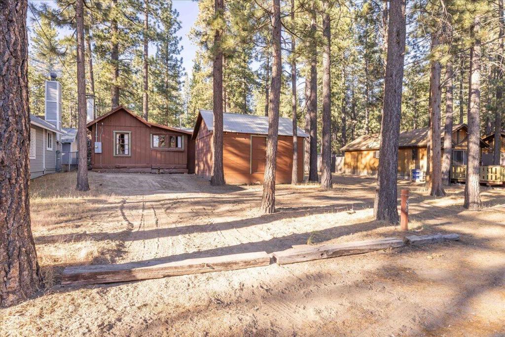 520 W Aeroplane Boulevard Property Photo 1