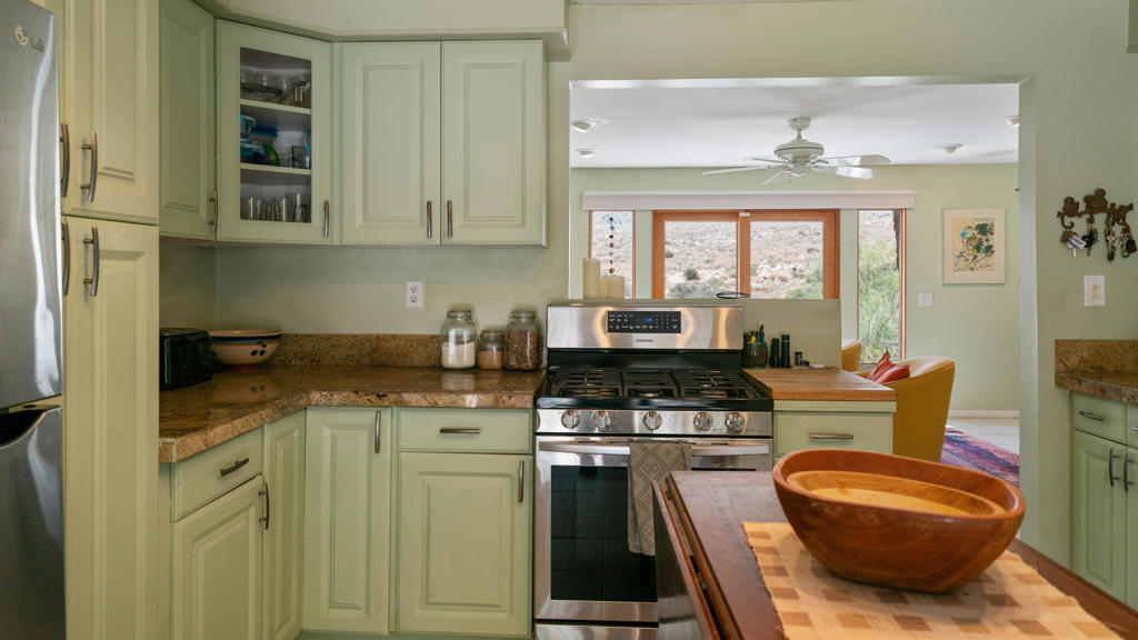 15856 Creosote Trail Property Photo 8