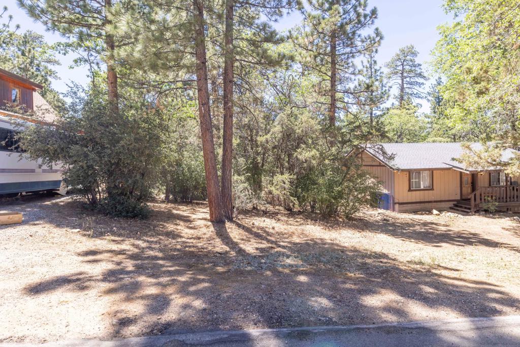 810 Vista Avenue Property Photo 6