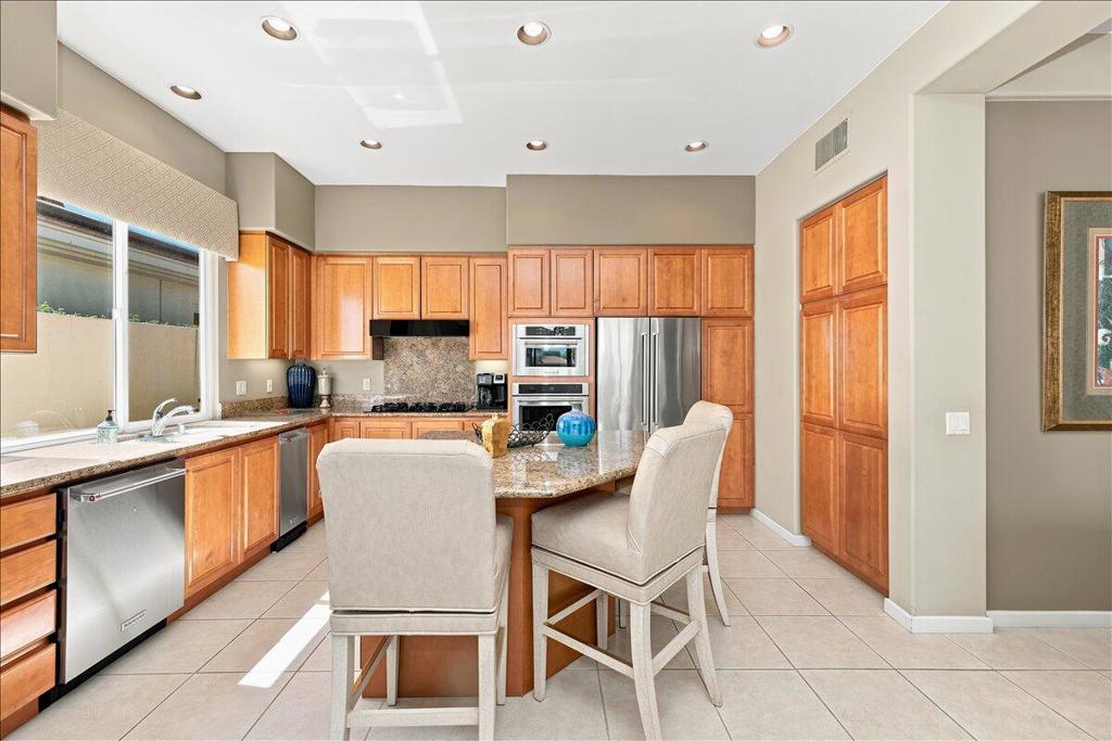 370 Gold Canyon Drive Property Photo 37
