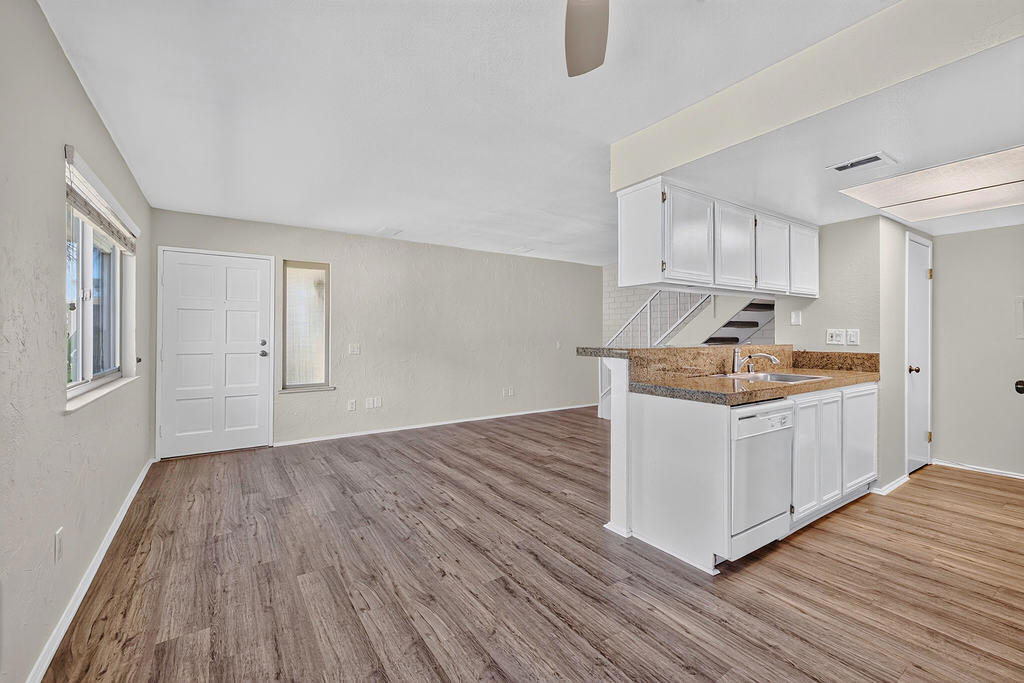 72603 Edgehill Drive 2 Property Photo 3