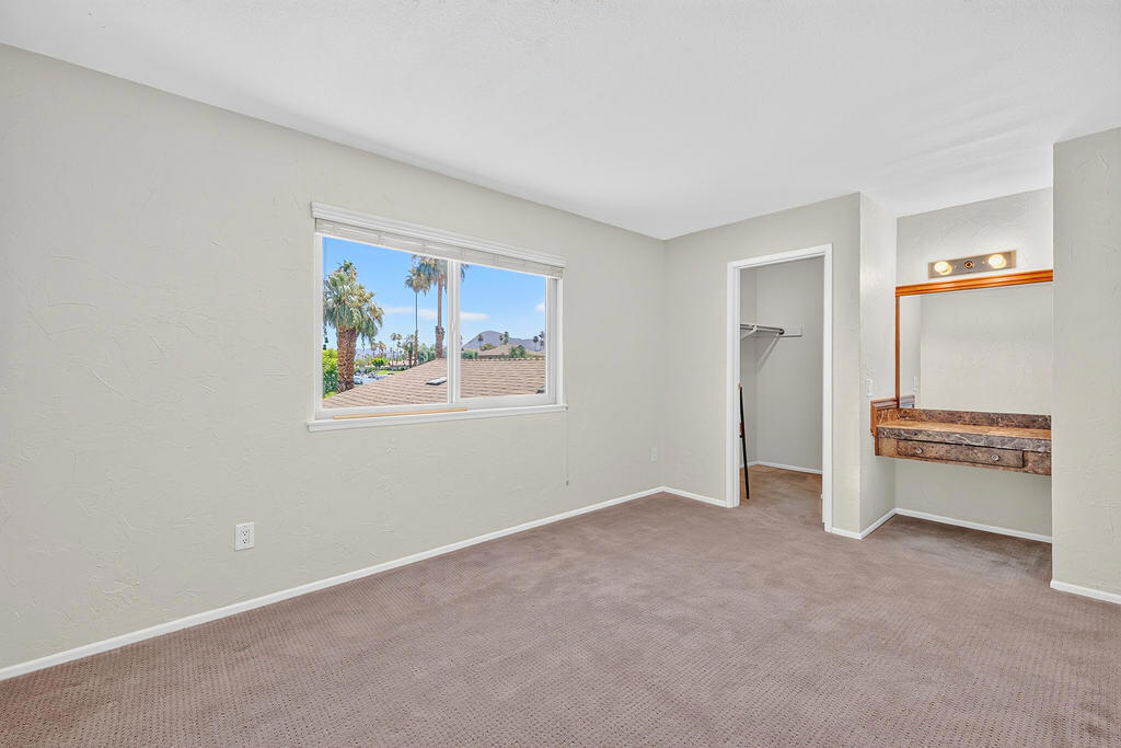 72603 Edgehill Drive 2 Property Photo 10