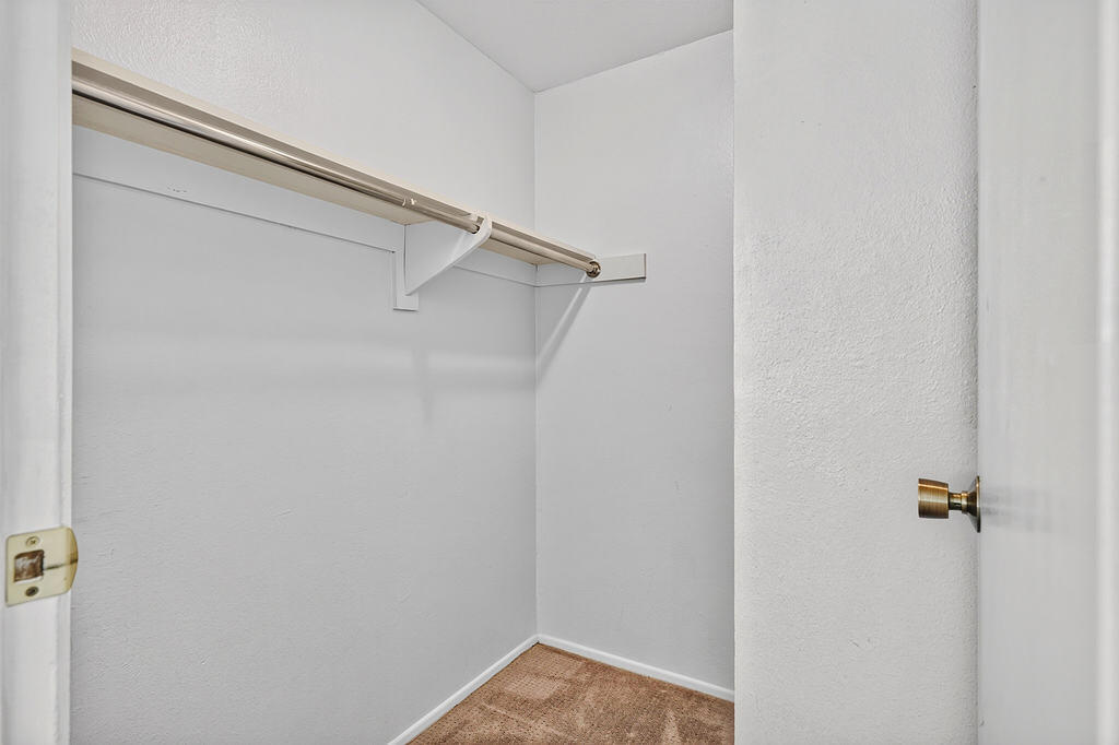 72603 Edgehill Drive 2 Property Photo 13