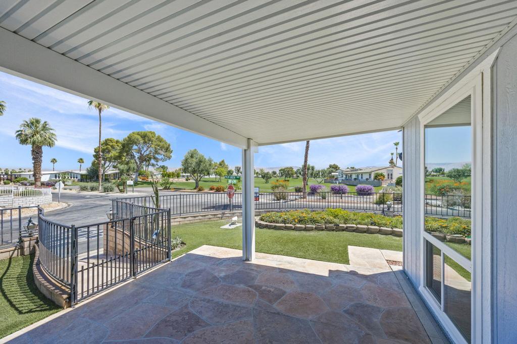39731 Palm Greens Parkway Property Photo 5