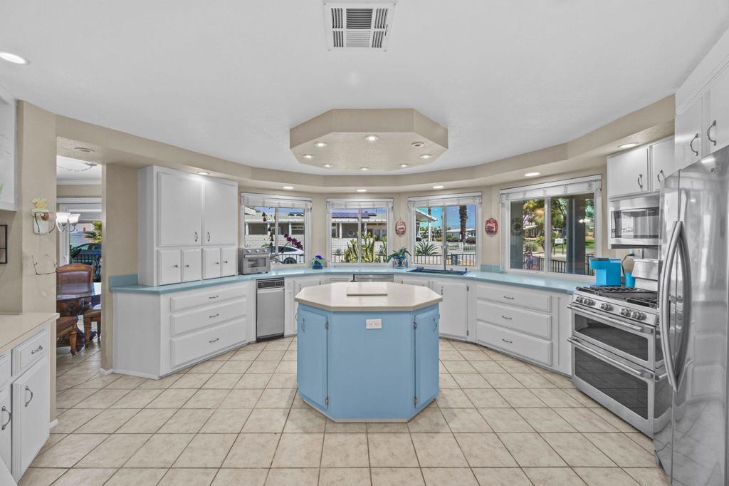 39731 Palm Greens Parkway Property Photo 12