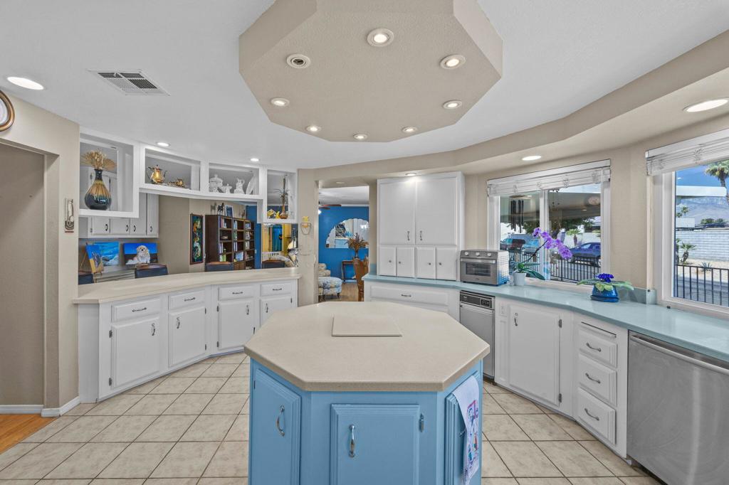 39731 Palm Greens Parkway Property Photo 14