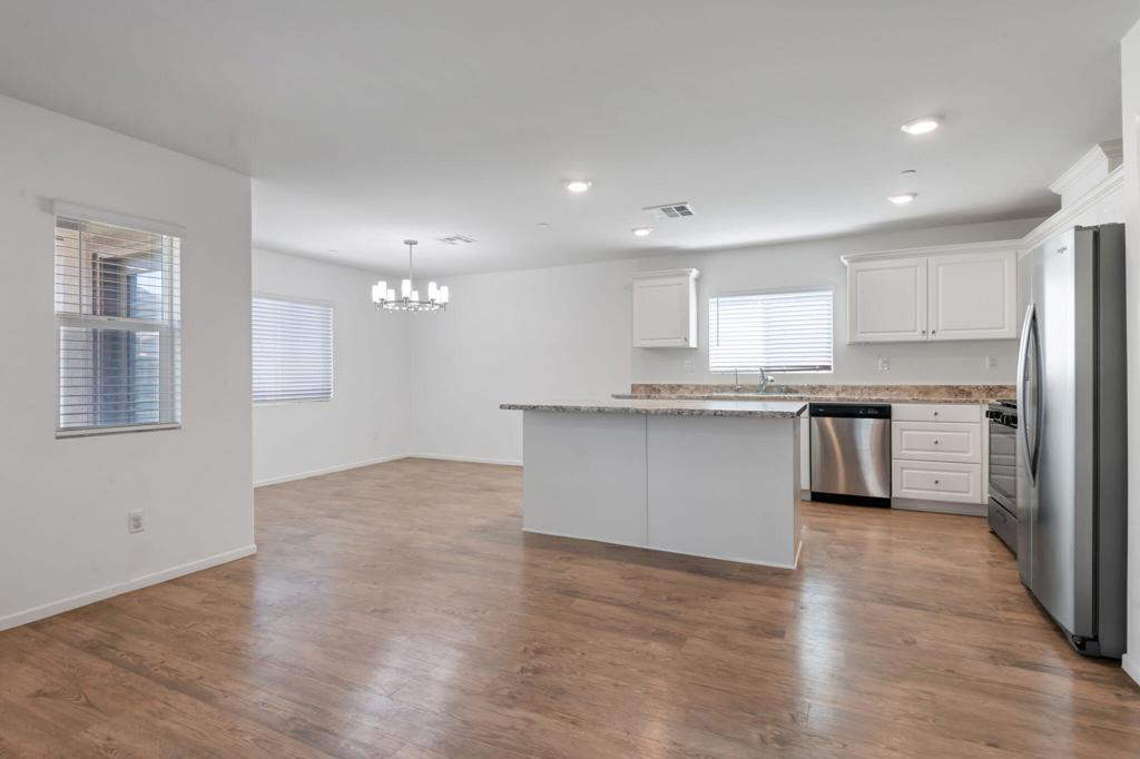 67390 Rio Naches Road Property Photo 8