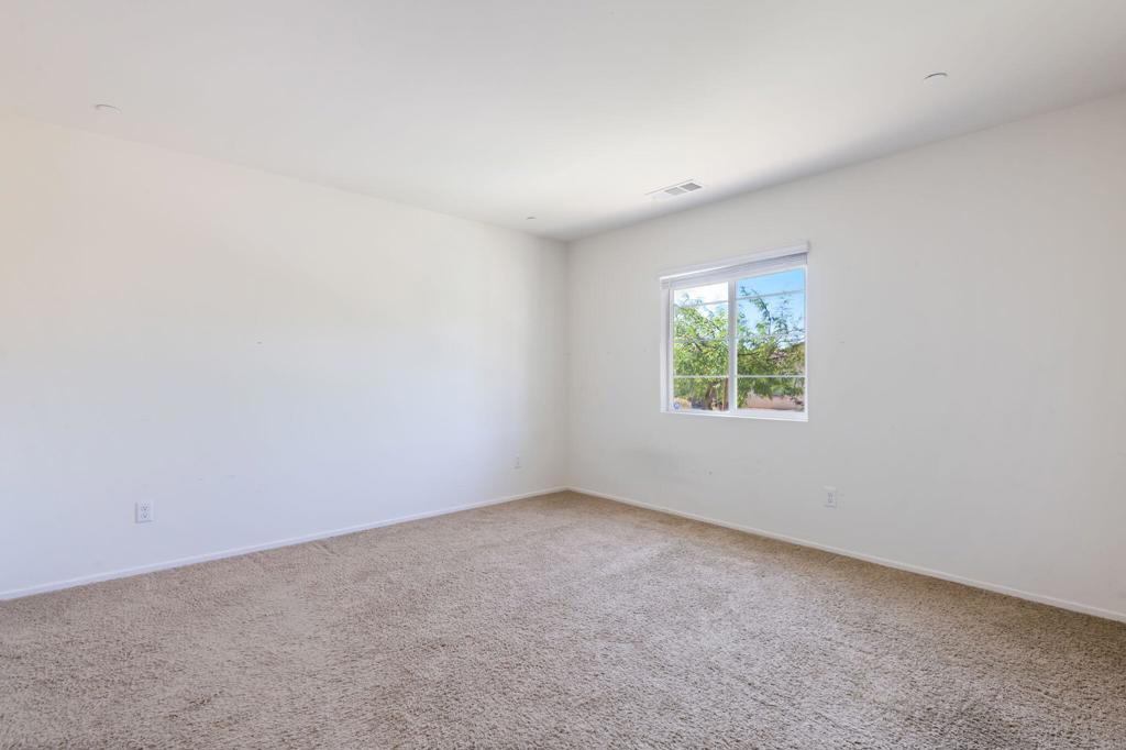 67390 Rio Naches Road Property Photo 16