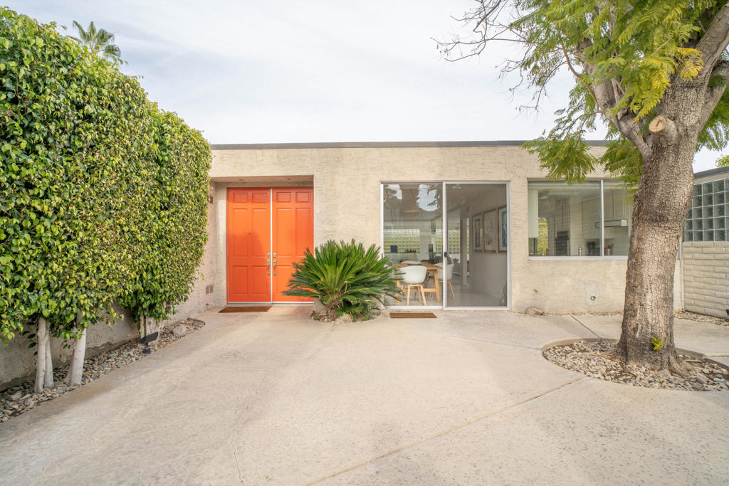 75810 Altamira Drive Property Photo 4