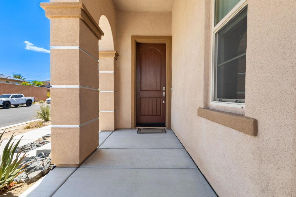74310 Millennia Way Property Photo 5