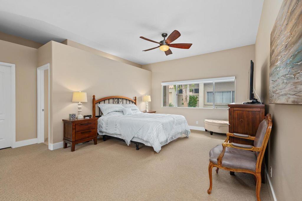 20 Pebble Beach Drive Property Photo 22