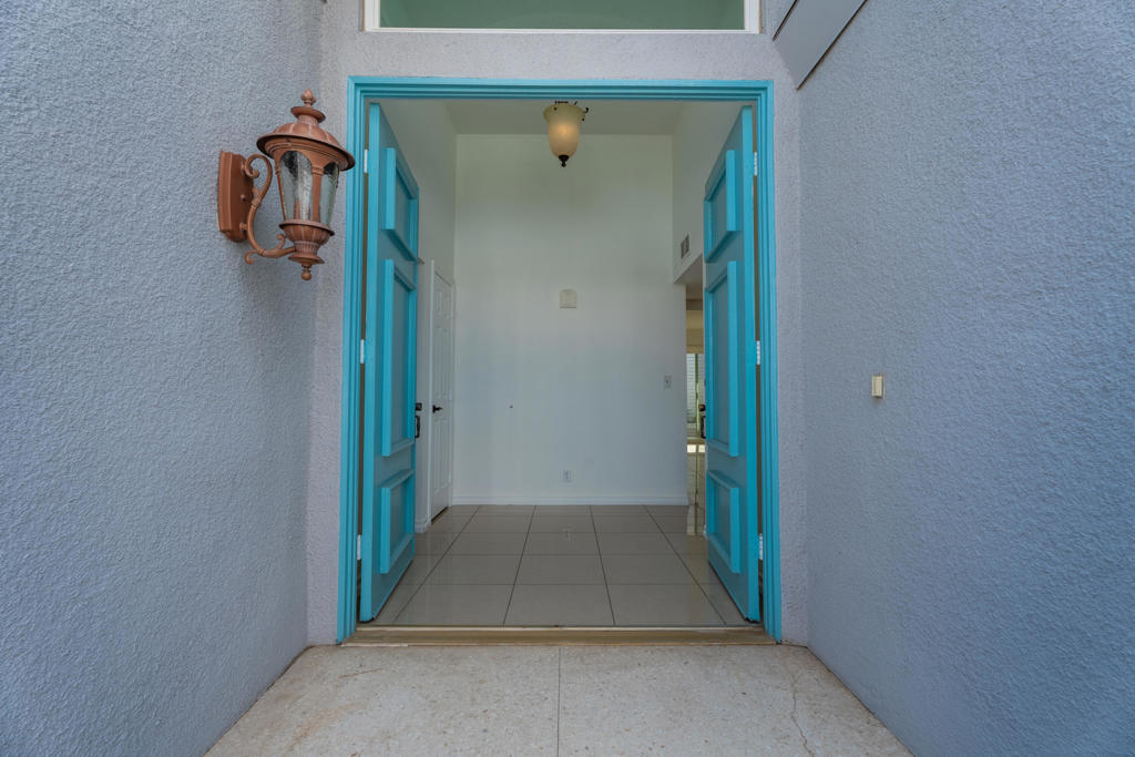 2518 S Sierra Madre Property Photo 8