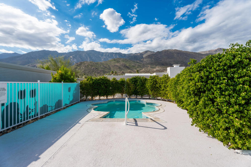 2518 S Sierra Madre Property Photo 44