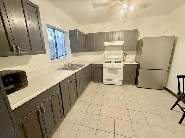66414 Acoma Avenue A Property Photo 8