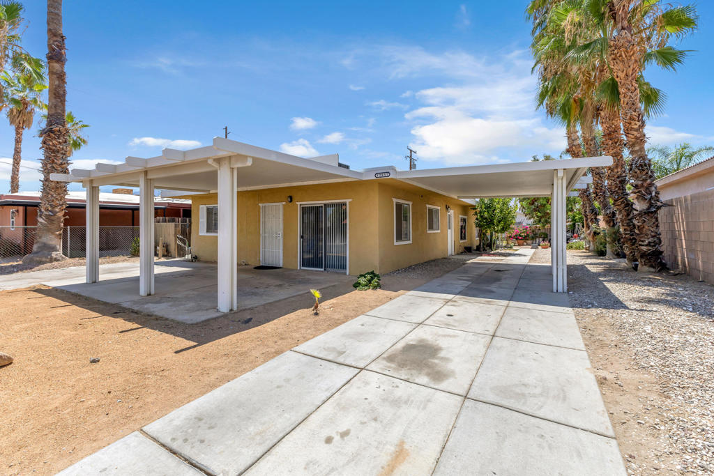 32957 Pueblo Trail Property Photo 4