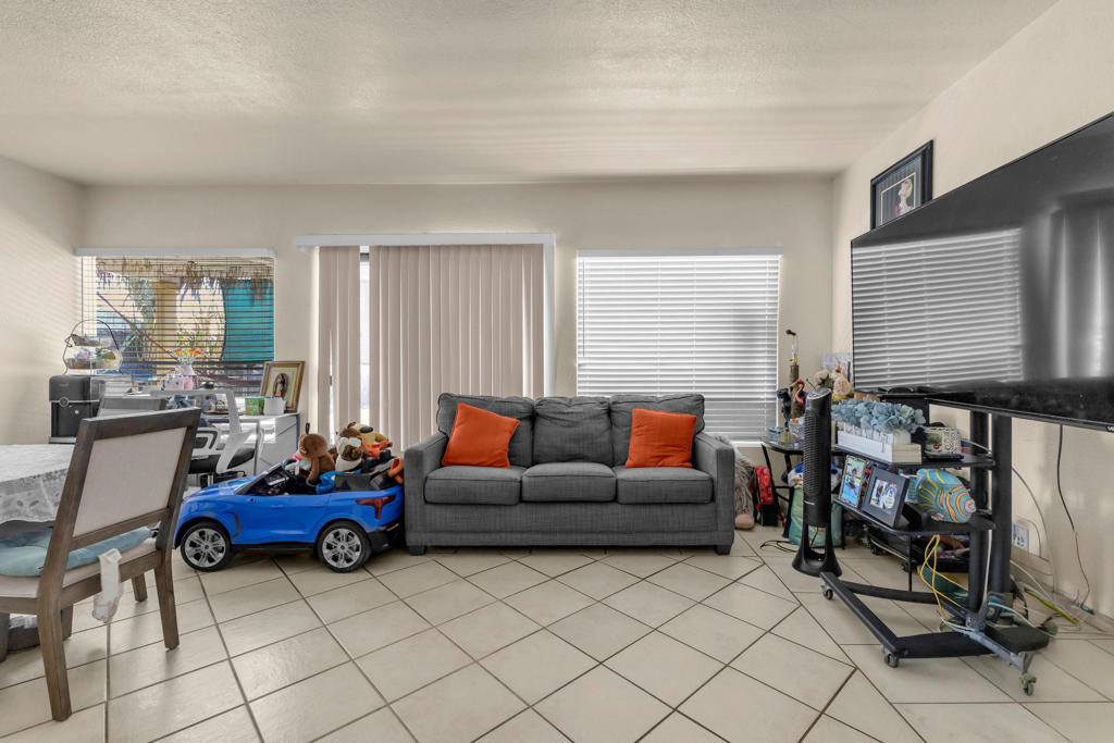 32957 Pueblo Trail Property Photo 44